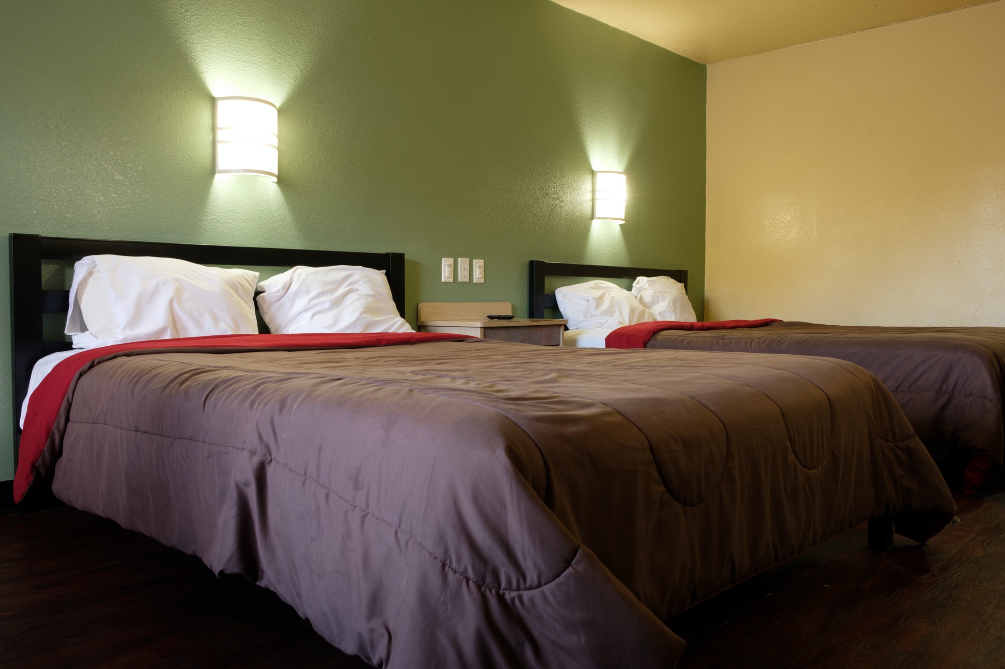 standard-double-beds-hotel-room-2